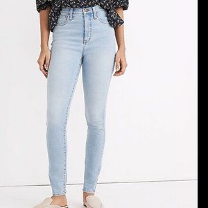 MADEWELL 11" High-Rise Roadtripper Authentic Jeans in light Meade Wash sz 30